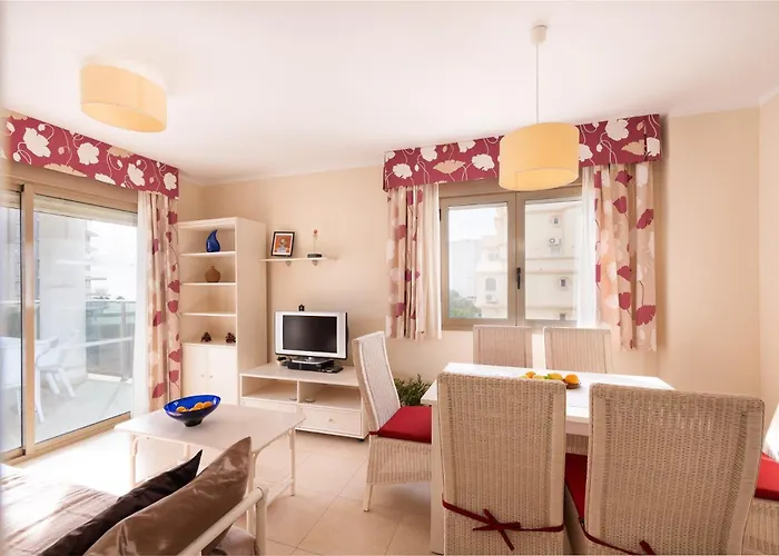 Larimar - Plusholidays